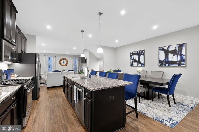 7 UNION WAY, Sicklerville, NJ 08081