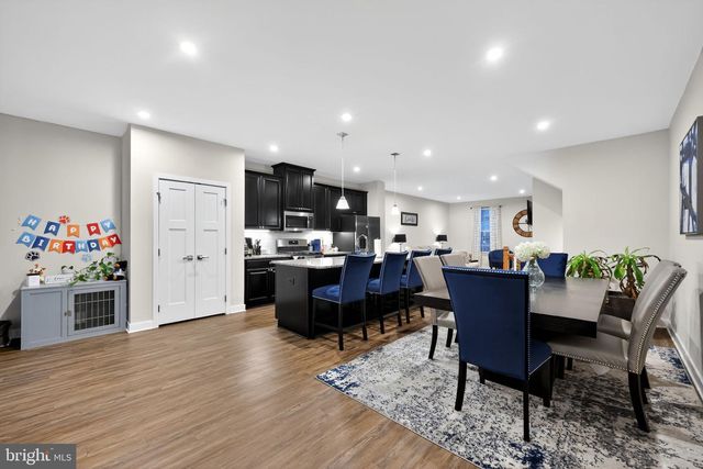 7 UNION WAY, Sicklerville, NJ 08081