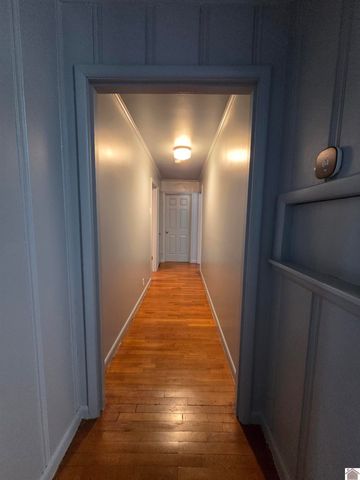 6421 Benton Road, Paducah, KY 42003