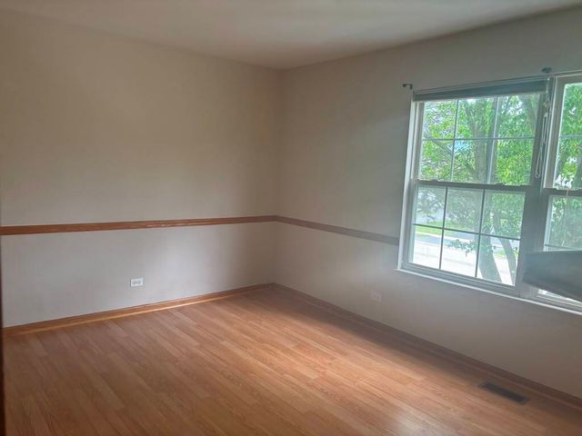 1209 Orleans Drive, Mundelein, IL 60060
