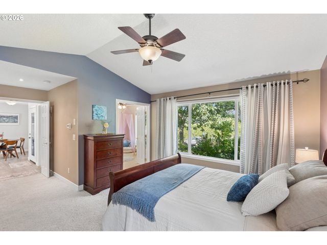 17295 HANNEMAN Ct, Gladstone, OR 97027