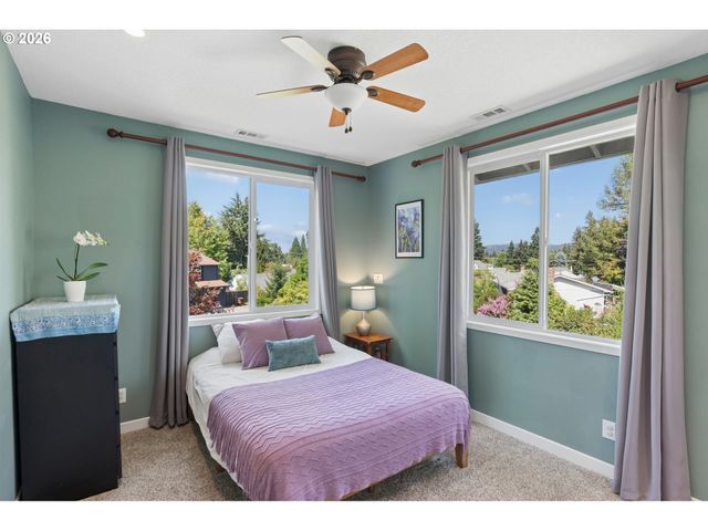 17295 HANNEMAN Ct, Gladstone, OR 97027