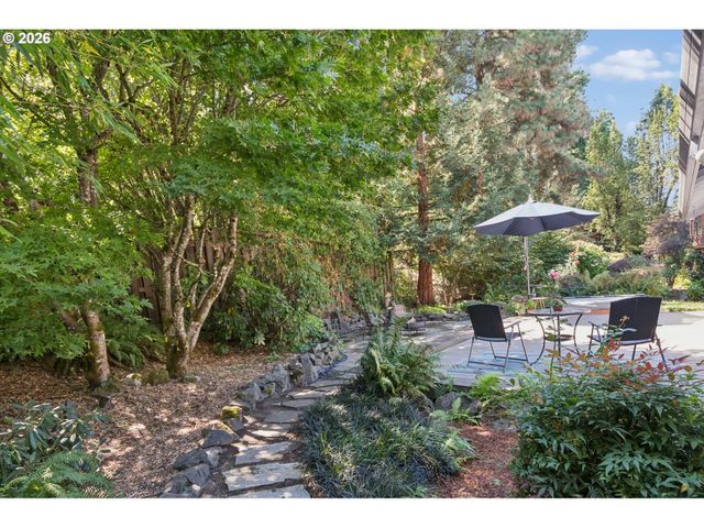 17295 HANNEMAN Ct, Gladstone, OR 97027
