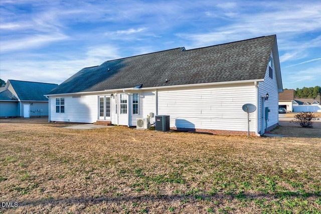 94 Buckboard Lane, Autryville, NC 28318