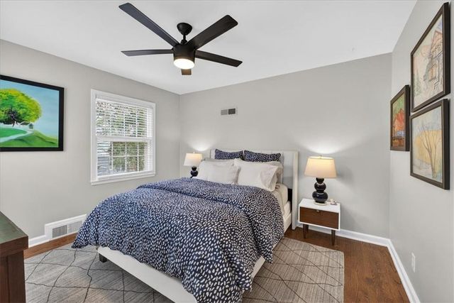 6534 Summit Street, Kansas City, MO 64113