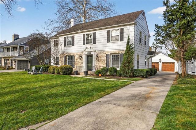 6534 Summit Street, Kansas City, MO 64113