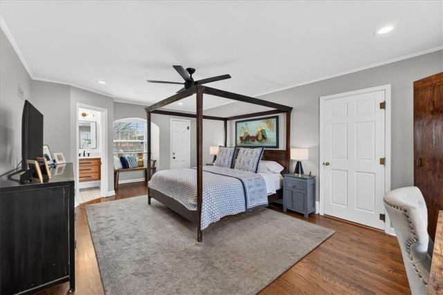 6534 Summit Street, Kansas City, MO 64113