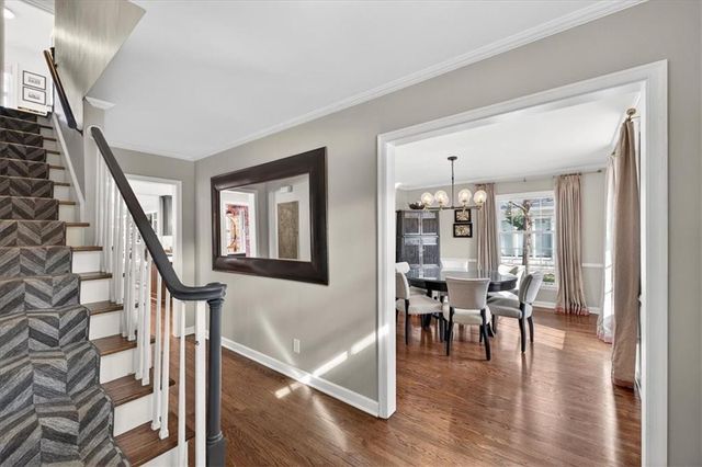 6534 Summit Street, Kansas City, MO 64113