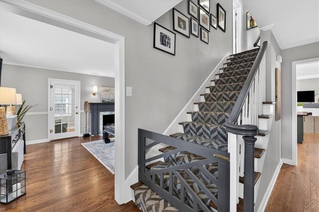 6534 Summit Street, Kansas City, MO 64113