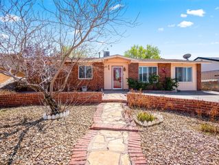 11504 JIM FERRIELL Drive, El Paso, TX 79936