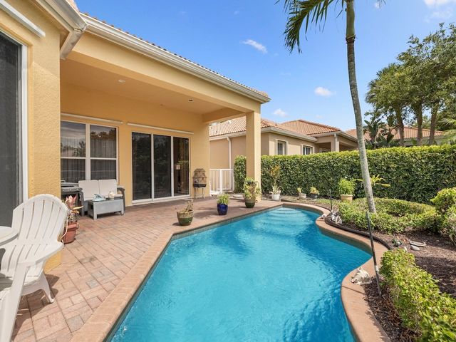 9535 E Maiden Court, Vero Beach, FL 32963