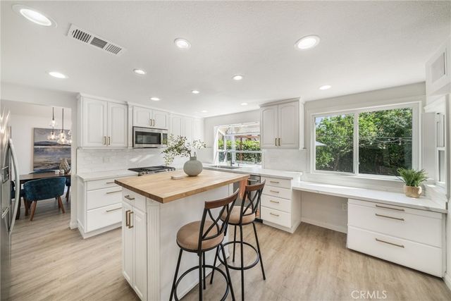 22112 Comanche, Lake Forest, CA 92630