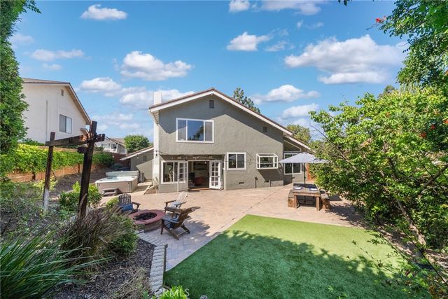 22112 Comanche, Lake Forest, CA 92630