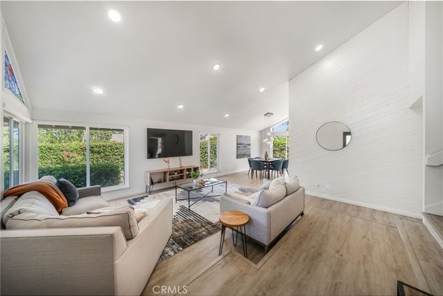 22112 Comanche, Lake Forest, CA 92630