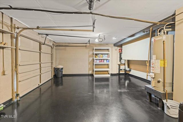 2501 East Lakeview Drive 3, Johnson City, TN 37601