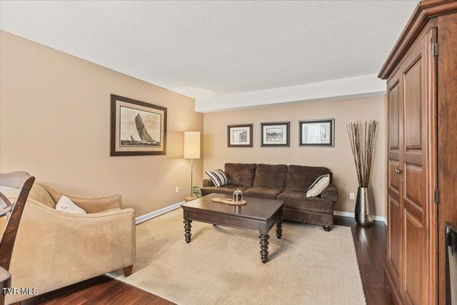 2501 East Lakeview Drive 3, Johnson City, TN 37601