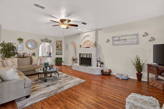 419 Sunrise, San Antonio, TX 78260