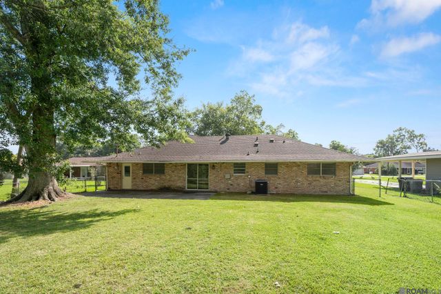 10212 Oliphant Rd, Baton Rouge, LA 70809