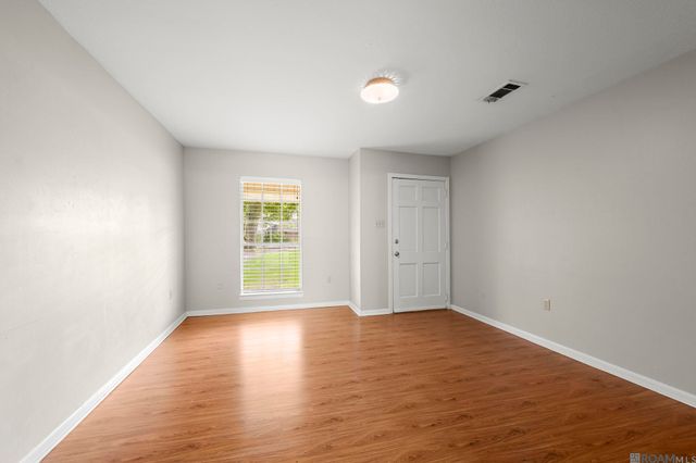 10212 Oliphant Rd, Baton Rouge, LA 70809