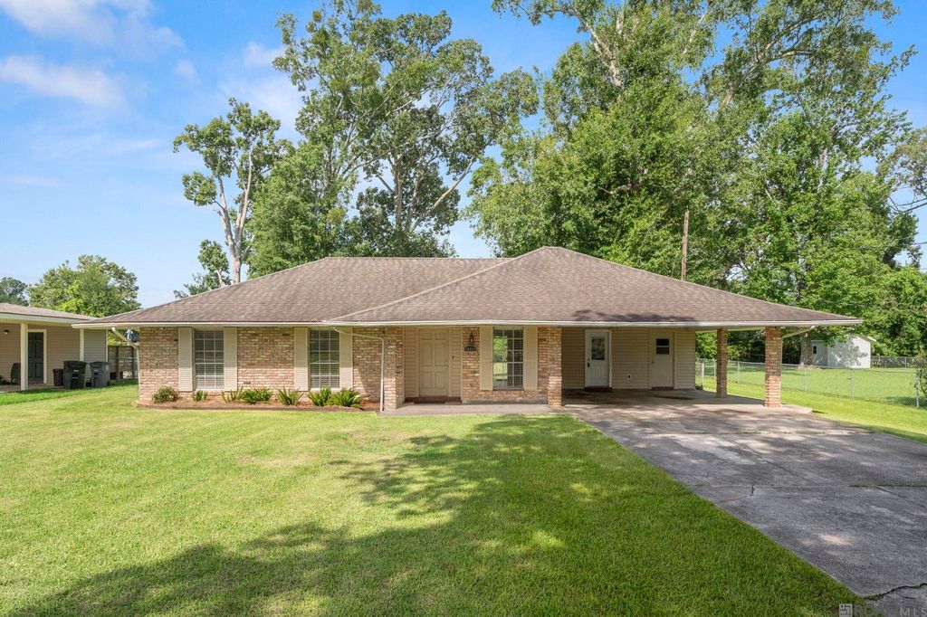 10212 Oliphant Rd, Baton Rouge, LA 70809