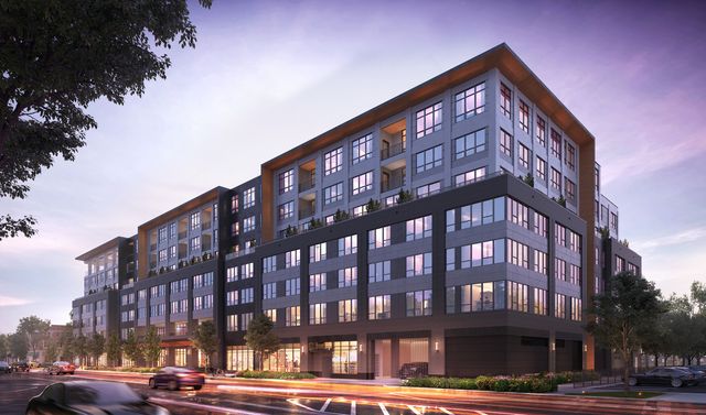 703 Madison Street 526, Oak Park, IL 60302