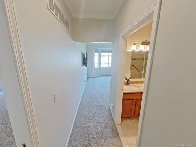 50041 Watling Street, Shelby Twp, MI 48317