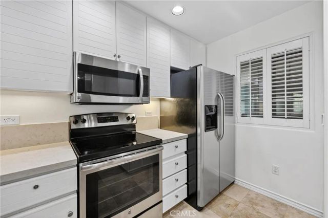 2243 Martin 107, Irvine, CA 92612