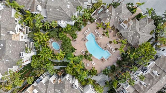 2243 Martin 107, Irvine, CA 92612