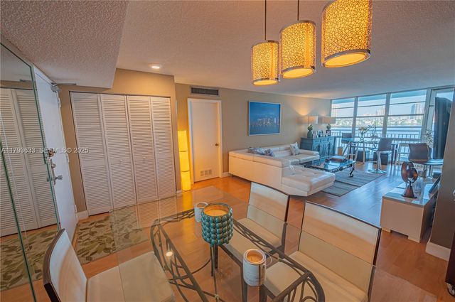 301 174th Street 401, Sunny Isles Beach, FL 33160