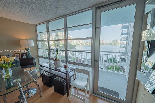 301 174th Street 401, Sunny Isles Beach, FL 33160