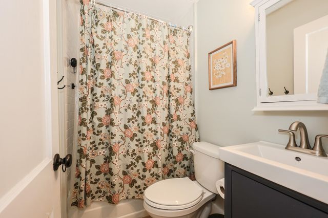 24 Gorham Street, Manchester, NH 03102