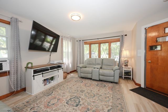 24 Gorham Street, Manchester, NH 03102