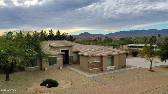 3306 N Mansfield Drive, Litchfield Park, AZ 85340