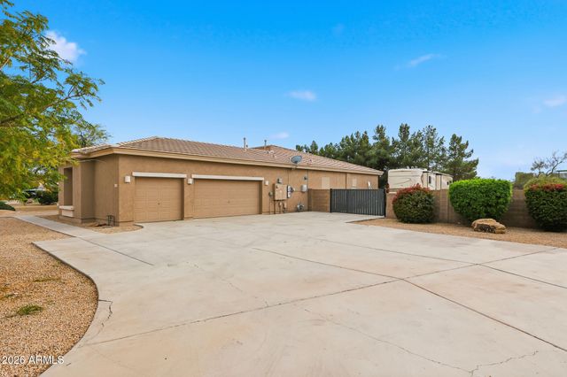 3306 N Mansfield Drive, Litchfield Park, AZ 85340