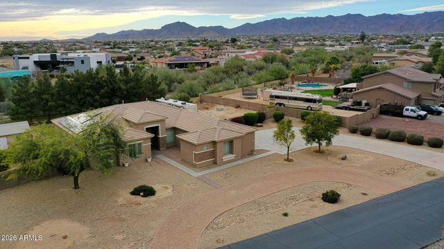 3306 N Mansfield Drive, Litchfield Park, AZ 85340