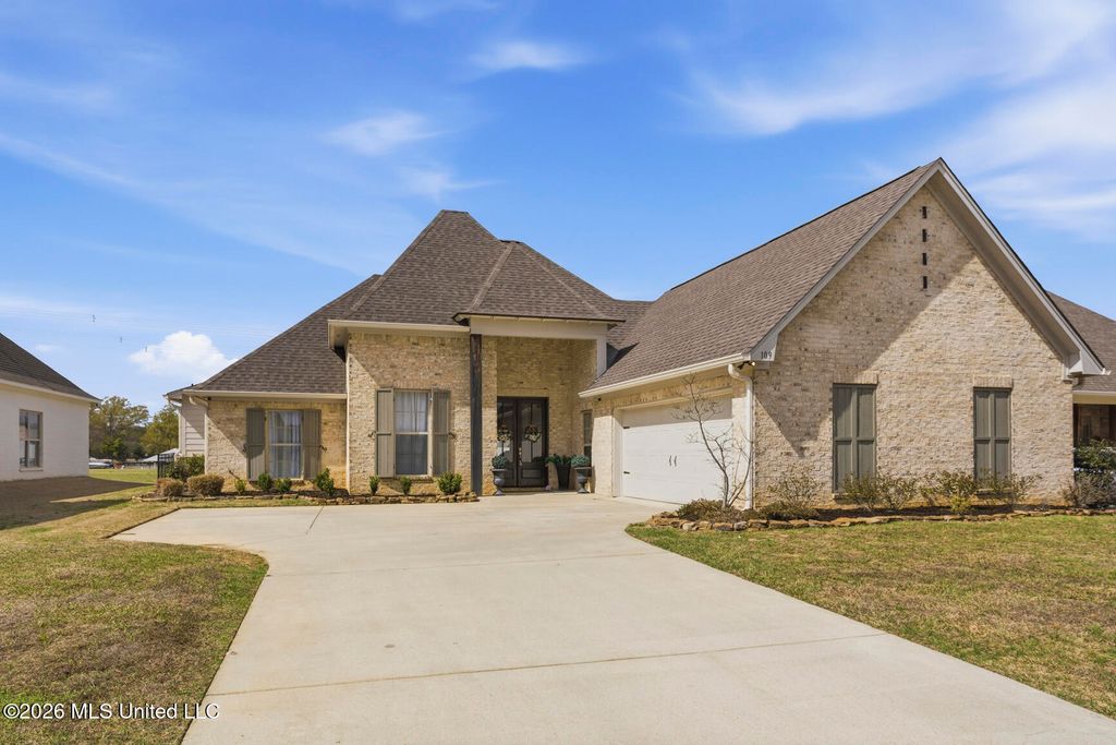 109 Bridgewater Loop, Madison, MS 39110
