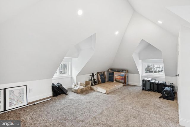 28 W HADDON AVE, Oaklyn, NJ 08107