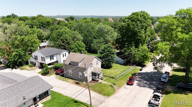 641 W Ninth Street, Washington, MO 63090
