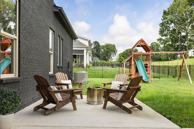 6012 Emma Victoria Dr, Franklin, TN 37064