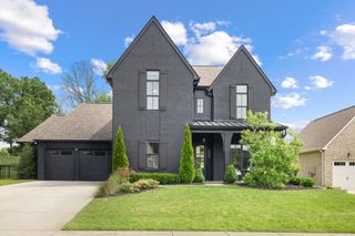 6012 Emma Victoria Dr, Franklin, TN 37064