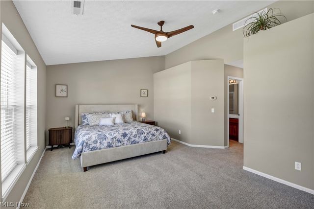 1370 N Yorkshire Drive, Broadview Heights, OH 44147