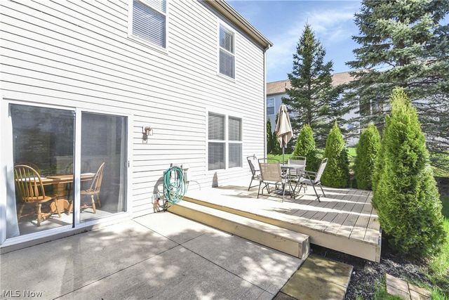 1370 N Yorkshire Drive, Broadview Heights, OH 44147