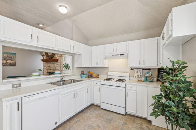 1503 Lantana DR, Round Rock, TX 78664