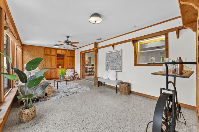 1502 HAVEN BEND, Tampa, FL 33613