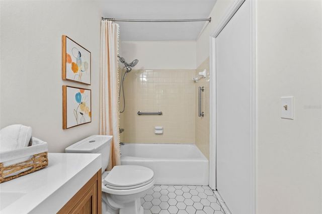 1502 HAVEN BEND, Tampa, FL 33613