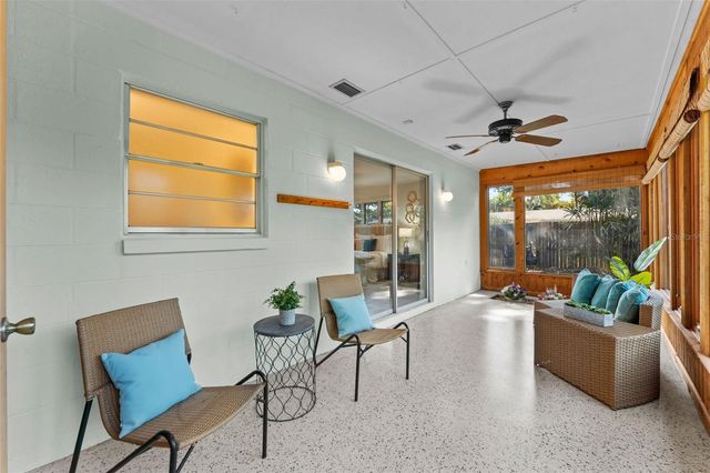 1502 HAVEN BEND, Tampa, FL 33613