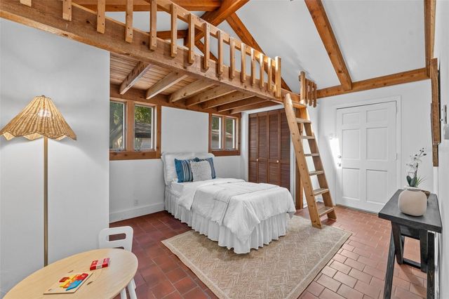 1502 HAVEN BEND, Tampa, FL 33613