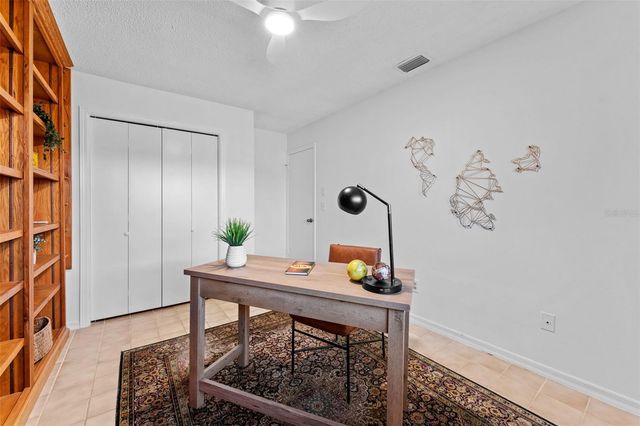 1502 HAVEN BEND, Tampa, FL 33613