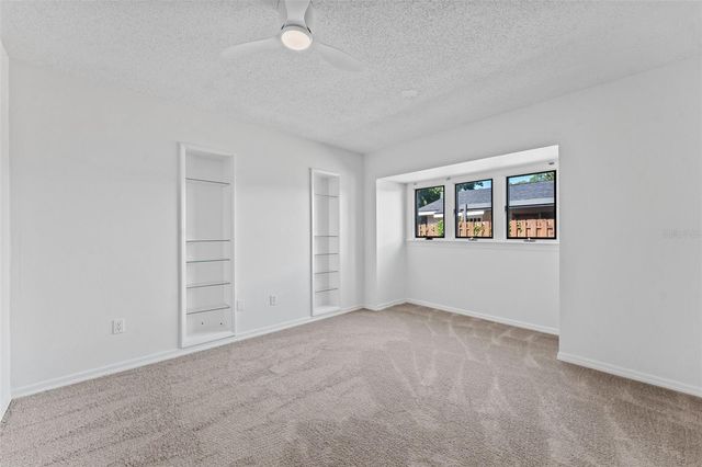 1502 HAVEN BEND, Tampa, FL 33613