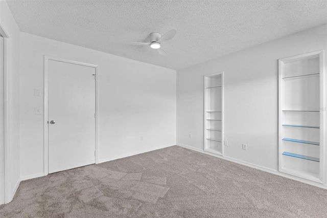 1502 HAVEN BEND, Tampa, FL 33613